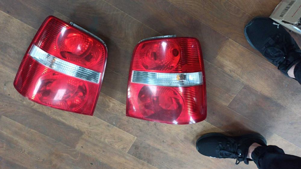 Стопи тоуран 2004-2007р.тоуран задние стопы б у оригинал Фонарь тоуран