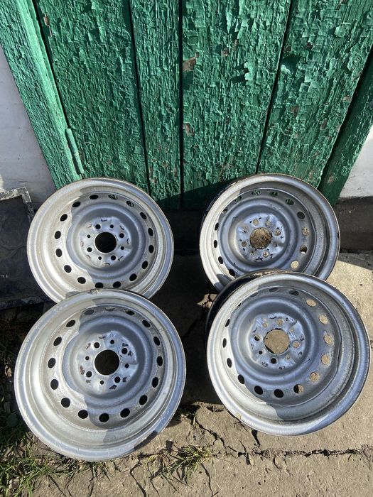 Продам диски r 13 на ваз