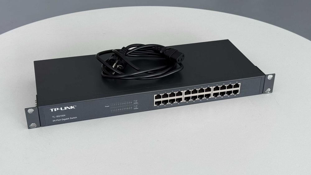 Switch TP-Link (TL-SG1024) - 24 portas Gigabit