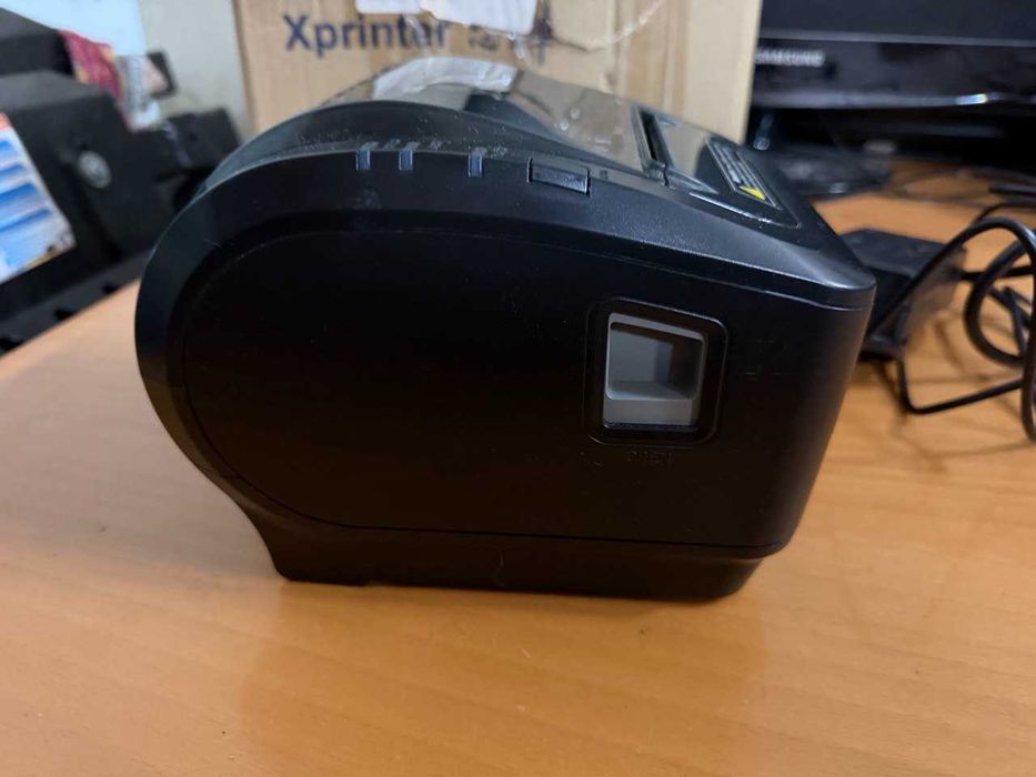 Термопринтер чеків Xprinter XP K200L
