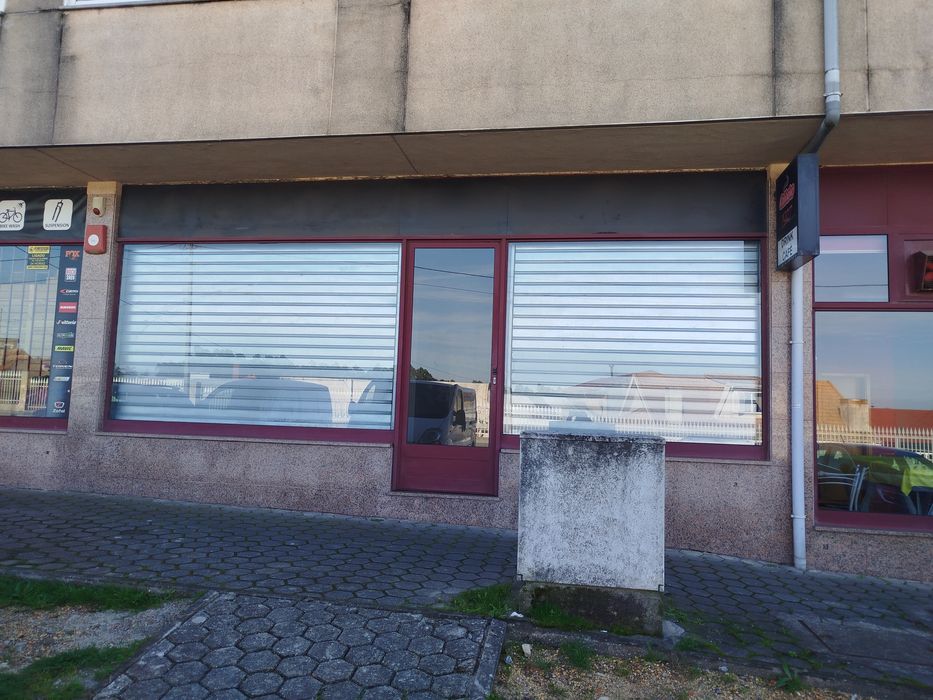 Loja 52 m² – Rio Meão