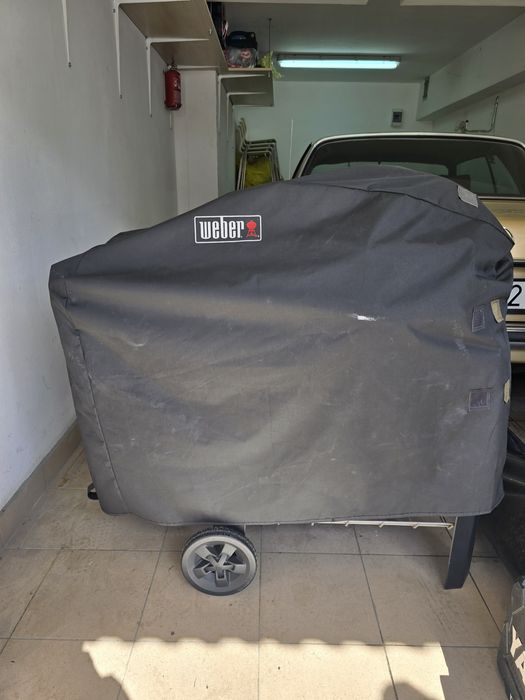 Grill elektryczny Weber Pulse 2000