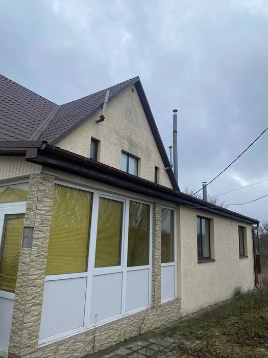 Пропоную до продажу чудовий 2 поверховий будинок під Каневом.