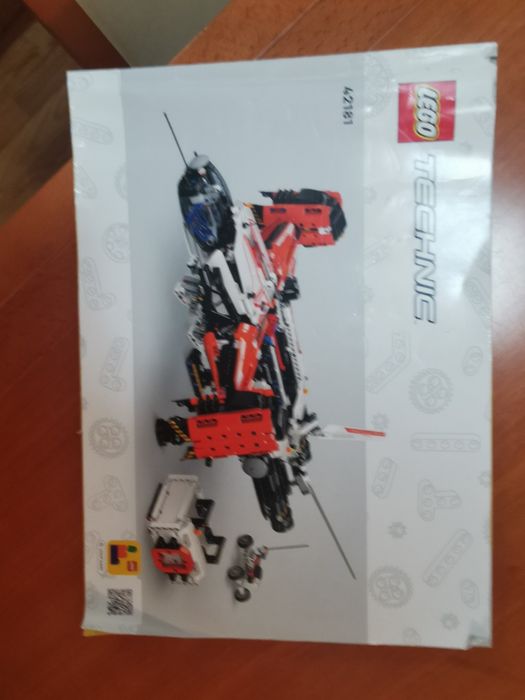 Lego 42181 Technic VTOL Heavy cargo ship