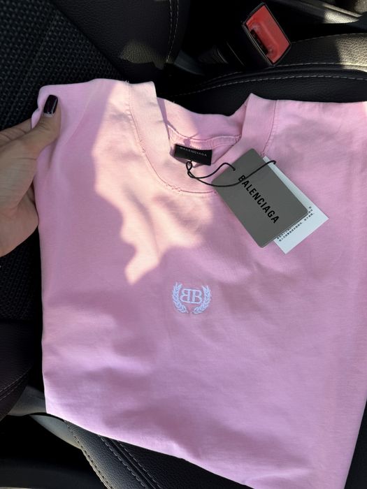 Футболка balenciaga