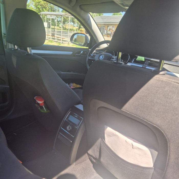 Sprzedam:Skoda superb  2014 (26500zl)