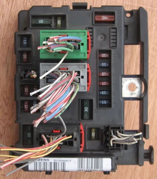 BSM A3 sterownik moduł CITROEN C5 PEUGEOT 9641258080-00