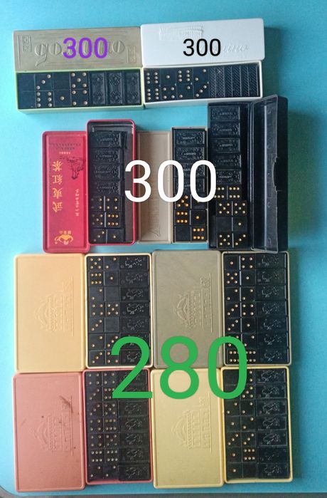 Домино разное б/у.