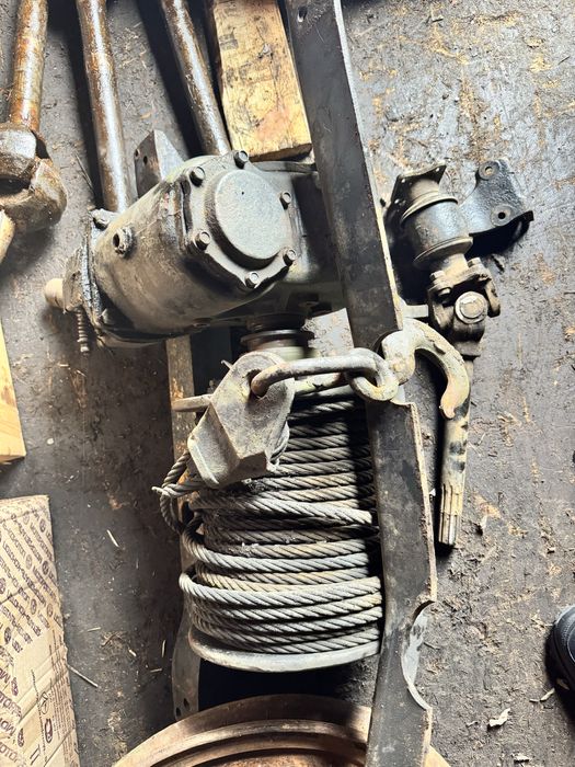 Лебідка Газ-66 нова