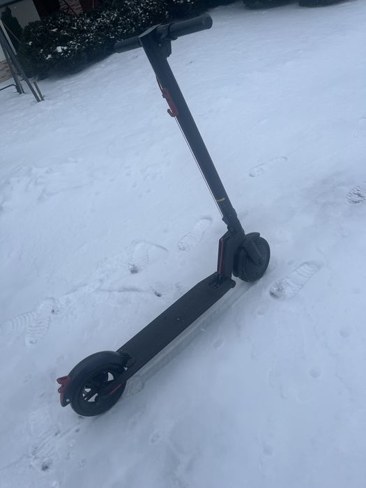 Hulajnoga elektryczna