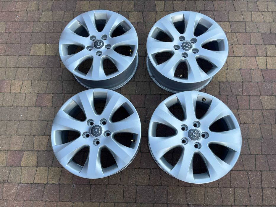 3609. Alufelgi 17" Opel Astra J Insignia oryginalne 5x115 7J ET41