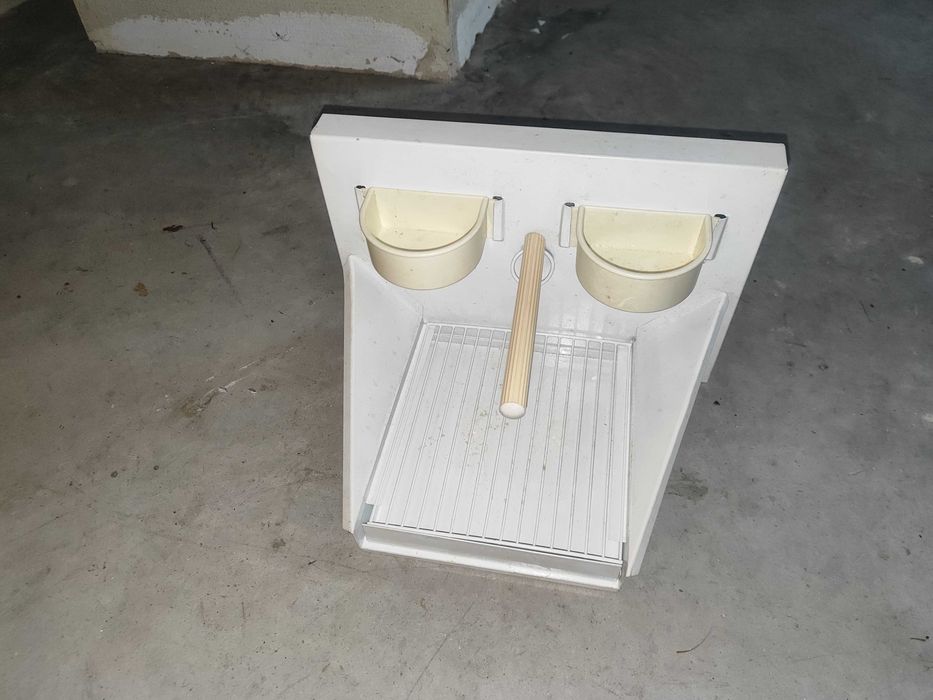 Poleiros chapa com comedouro