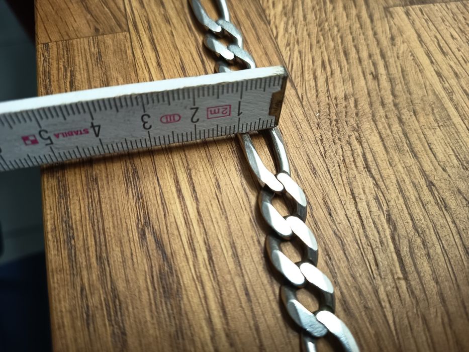 Srebrna bransoletka i łańcuszek