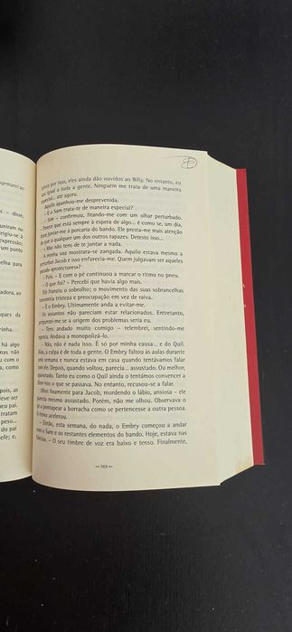 Livro Lua Nova - Stephenie Meyer (Twilight)