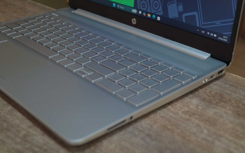 ГАРАНТІЯ HP (FullHD/Celeron N4120/RAM 8ГБ DDR4/SSD 256ГБ)TVOYO