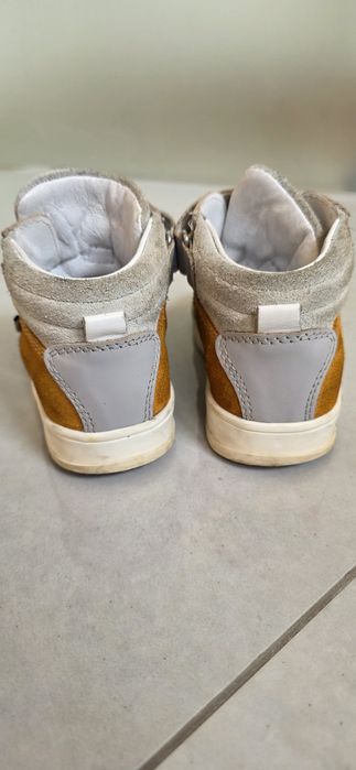 Buty trzewiki Bartek,  rozm. 26