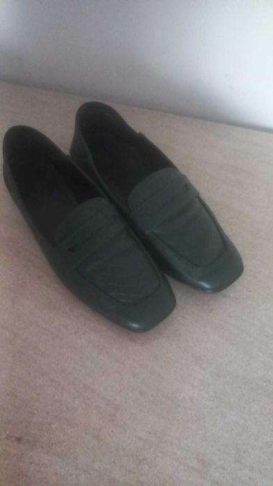 vendo sapatos novos nunca usados tamanho 39, 37,38