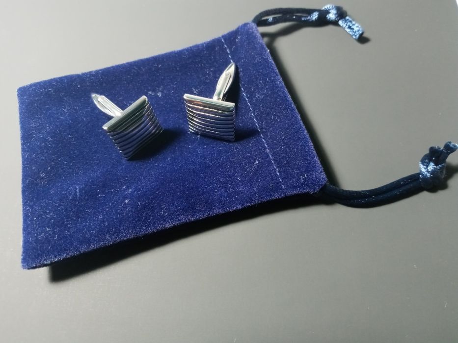 Spinki do mankiwtów