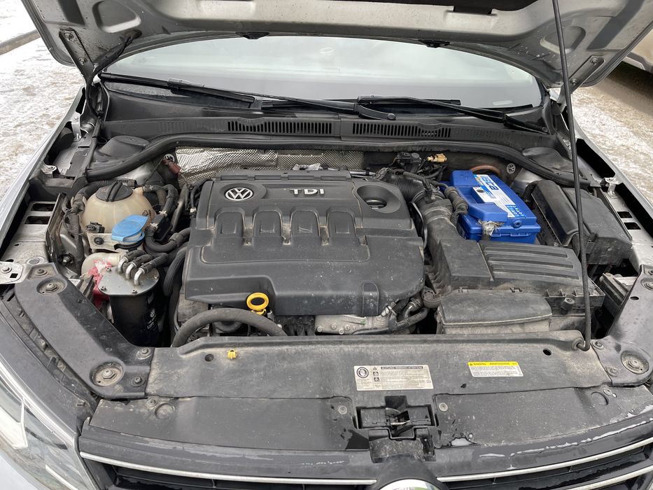 Volkswagen JETTA комплектация SEL год выпуска 2015