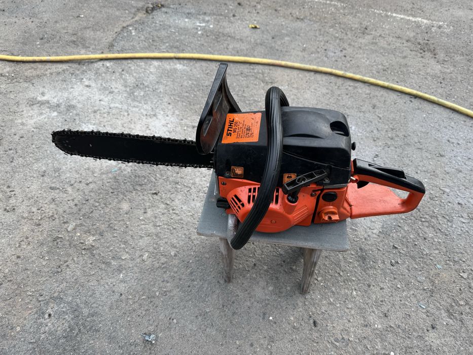 Продам бензопилу STIHL MS 250