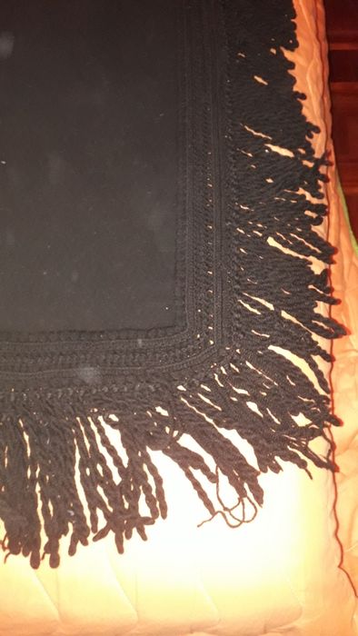 Lenços antigos e xailes