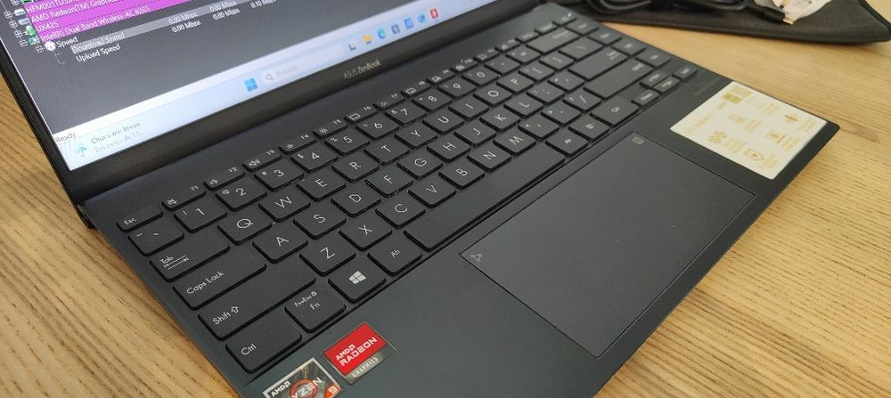 Asus Zenbook 14 UM425Q | Ryzen 9 5900HX | 16GB RAM | 1TB SSD | Compacto e Potente