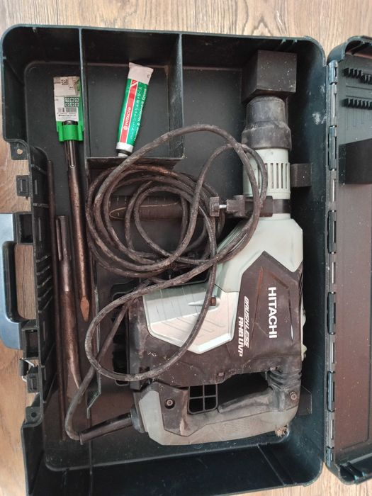 Młot Udarowy Hitachi