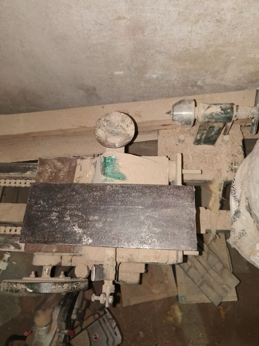 Tokarka do obróbki drewna