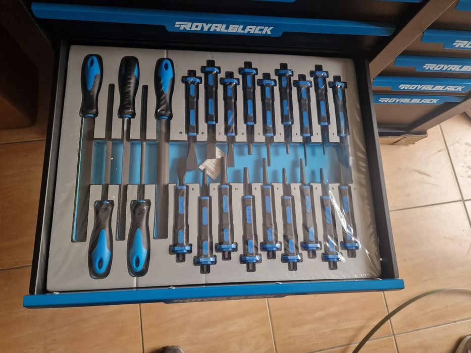 Carrinhos de ferramentas 13 gavetas