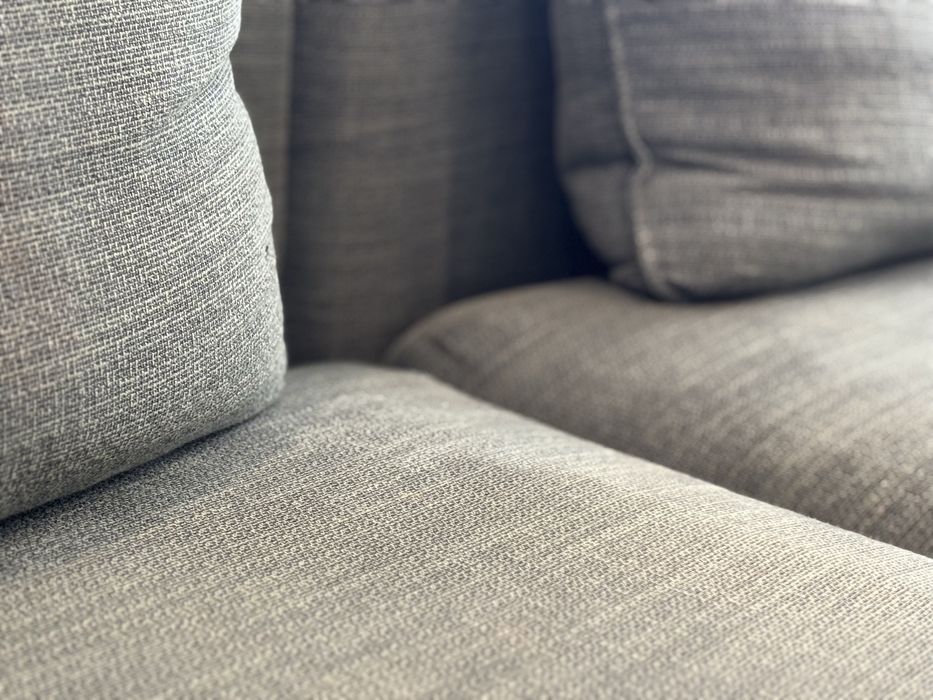 Sofa de sala cor cinza