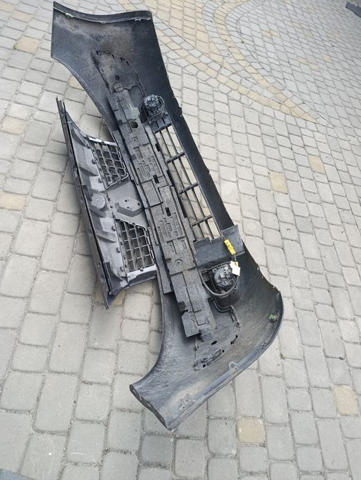 Бампер передній. Renault Scenic 2. (Дорест)