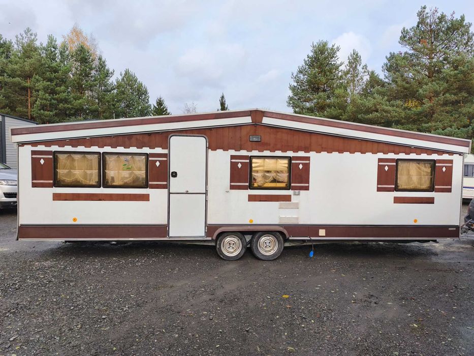 PRZYCZEPA Kempingowa HOBBY LANDHAUS 7.70m3 sypialnie 20szt ŁÓDZ