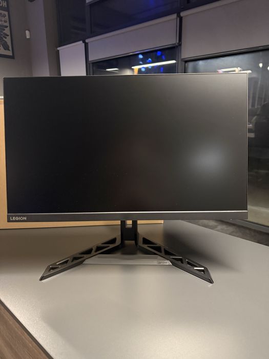 Монітор Lenovo R27q-30