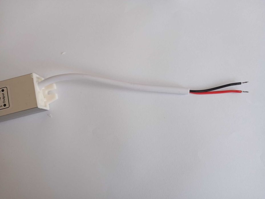 ZASILACZ 12V 30W LED Wodoodporny Hermetyczny Do Taśm MONO RGB IP67 WĄSKI