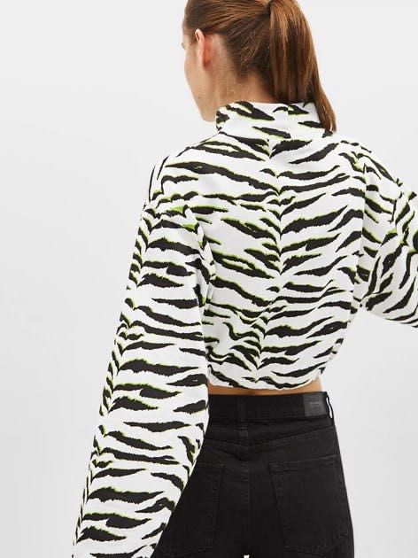 Кофта Bershka на утяжке