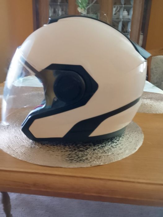 Super biały kask na motor  XXL 63-64