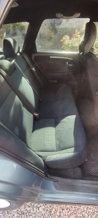 Продам Volvo v40 2002