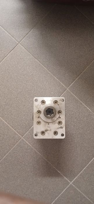 Pompa hydrauliczna zębata – używana