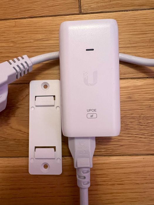 Injector Ubiquiti POE af 48V 15.36W