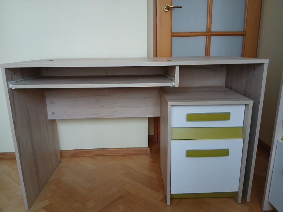Meble młodzieżowe