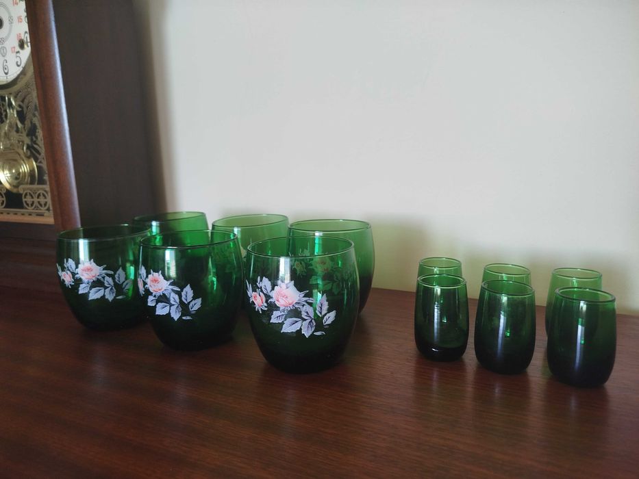 Conjunto de copos vidro pintados