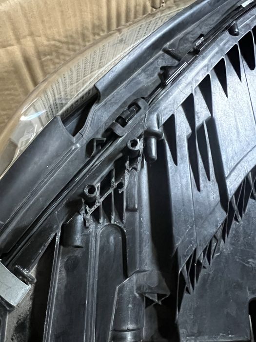 Mercedes S223 Lampa Lewa Przód