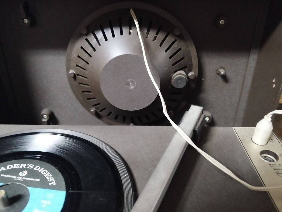 Gira discos de single