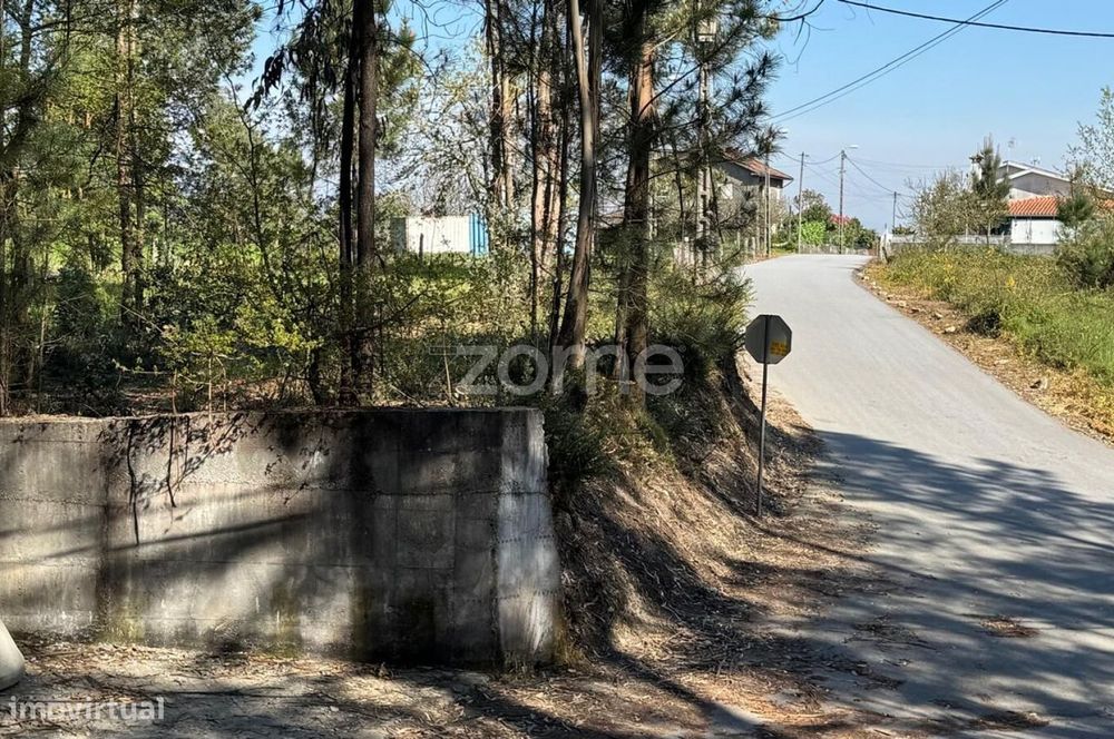 Terreno Urbano em Jesufrei , Vila Nova de Famalicão
