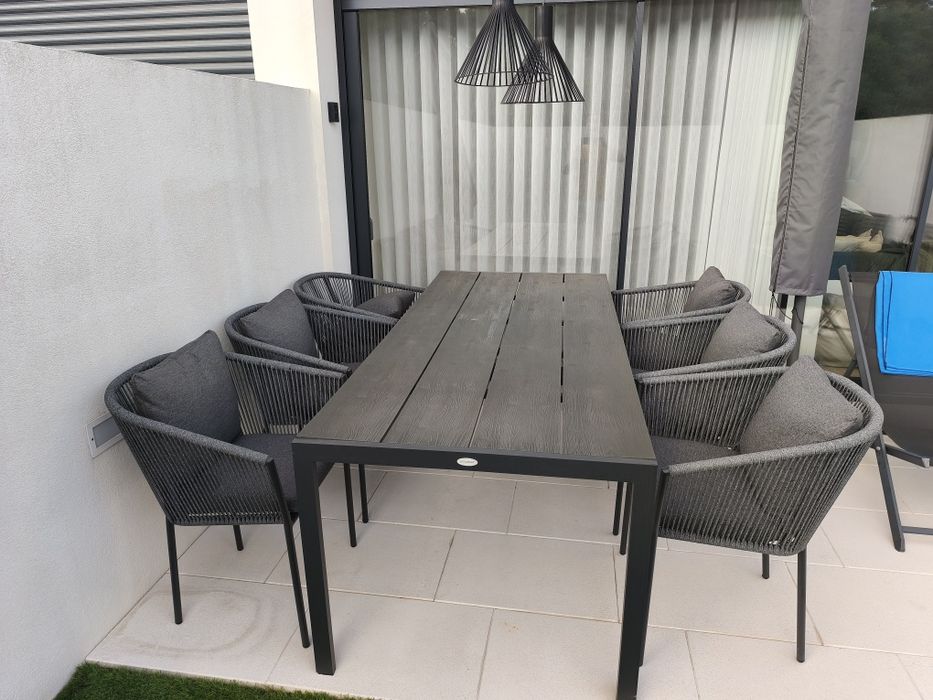 Mesa exterior Jysk