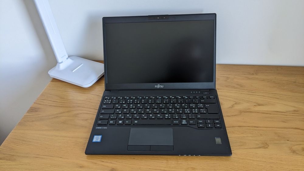 Fujitsu u939, 13 дюймів i7, ssd 1tb ,легкий, компактний, потужний,