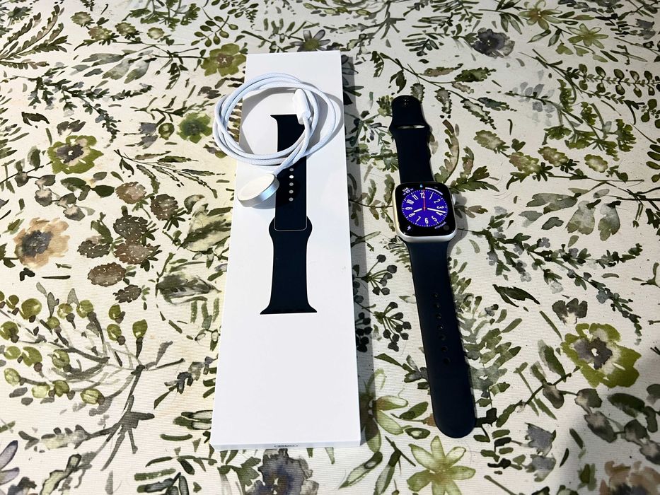 Apple Watch 7 GPS + Celular 45mm