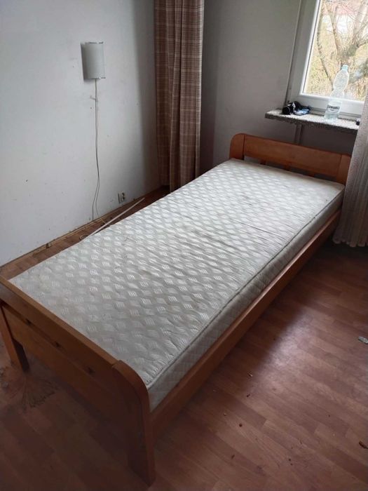 łóżko jedno osobowe