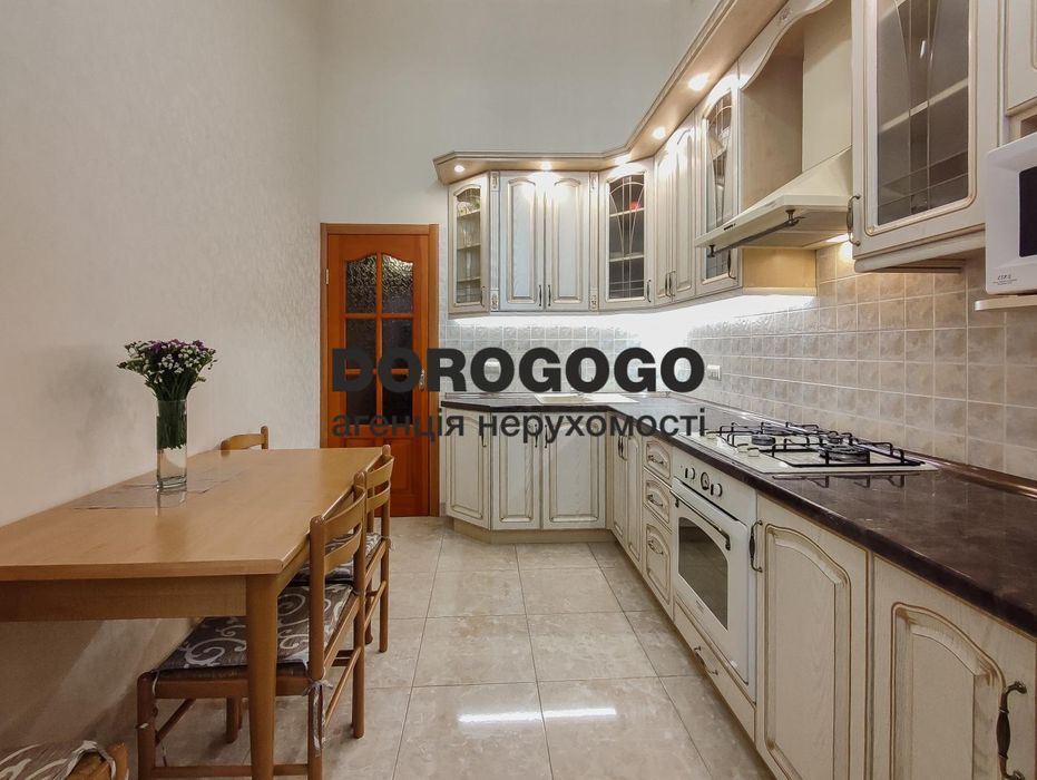Продажа 3-кімнатної квартири 90кв.м. біля Майдану Незалежності.
