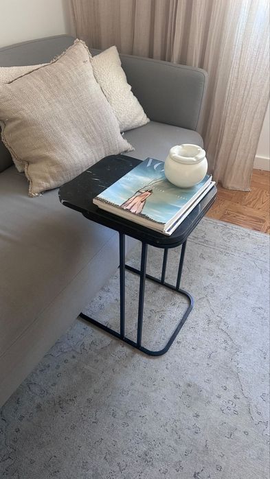 Mesa de apoio Trebor – AM.PM. (La Redoute)